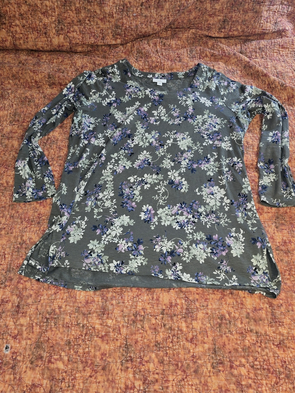 J. Jill Gray Green Floral Knit Tunic Top Large L Long Sleeve Wildflower Purple